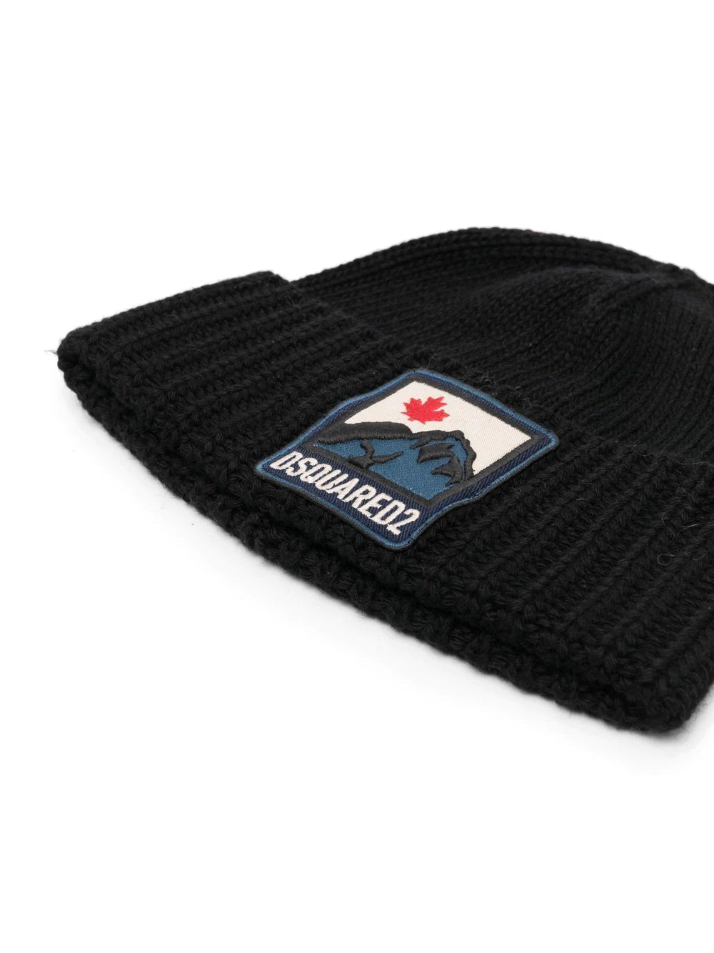 DSQUARED2 MOUNTAIN LOGO PATCH BEANIE BLACK